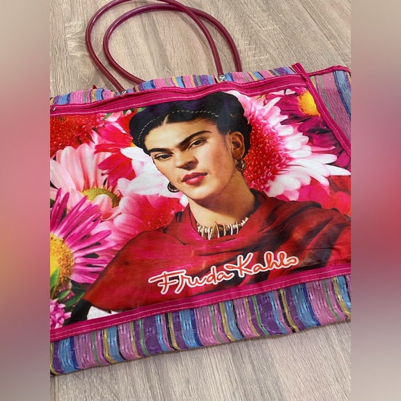 Frida Kahlo Beach Bag Tote - Picture 7 of 7